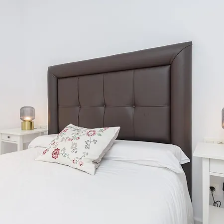 Wintowinrentals Center, Comfortable And Renovated مالقة