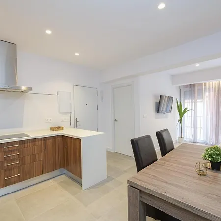 Apartamento Wintowinrentals Center, Comfortable And Renovated