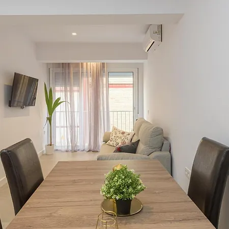 شقة Wintowinrentals Center, Comfortable And Renovated