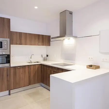 Wintowinrentals Center, Comfortable And Renovated مالقة