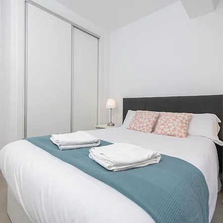 Wintowinrentals Center, Comfortable And Renovated Appartement Málaga