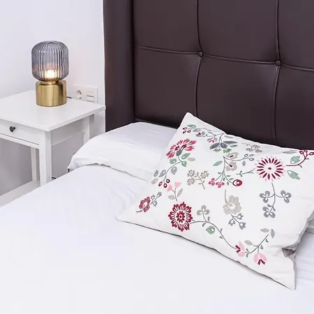 Appartement Wintowinrentals Center, Comfortable And Renovated