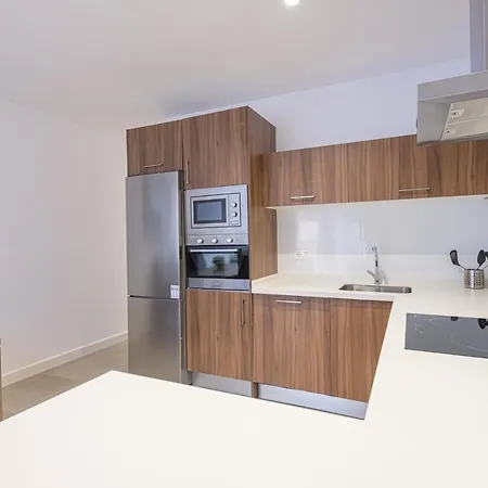 Wintowinrentals Center, Comfortable And Renovated Appartement